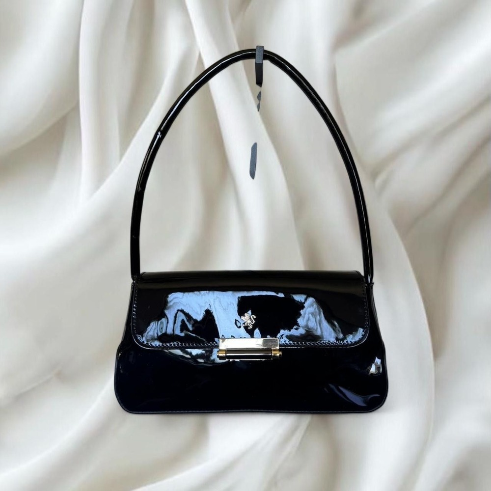 Y2K Praseti Firenze Barchetta black patent leather shoulder bag